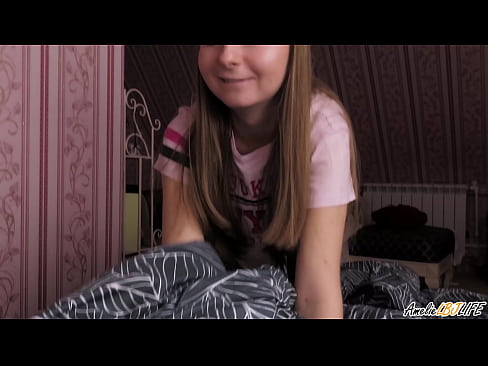 ❤️ Blondie Terda l-BFF tagħha Profondament u Gets Cum F'Ħalqha Porno f'mt.mkdou33miass.ru ❌